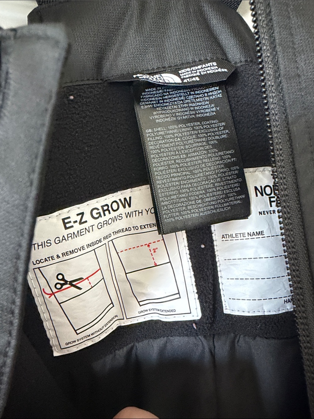 The North Face Black Kids Snow Overalls Bibs size 4t - Picture 3 of 6